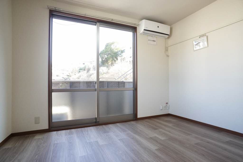 ラ・コリーナ保土ヶ谷 201号-2