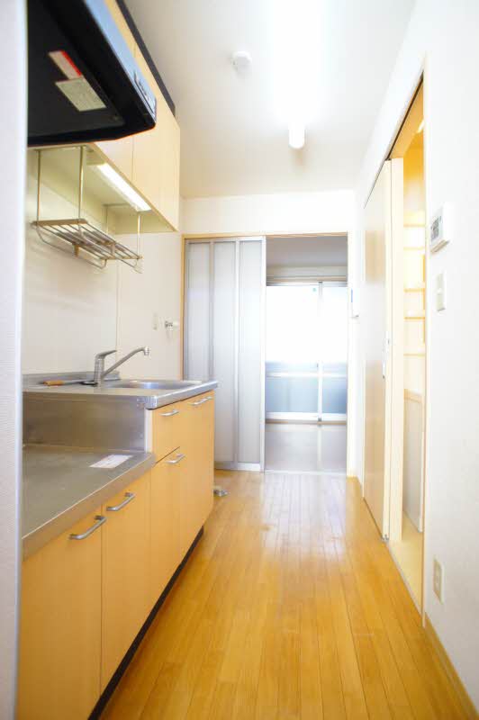 ウィンズ平間 202号-6