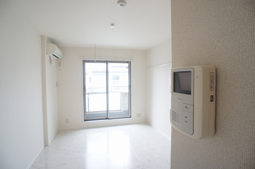 ＭＯＣＣＯ　ＡＲＴ 208号-4