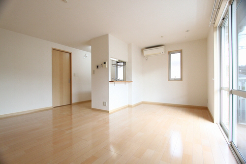 メゾンドクレールA 102号-2