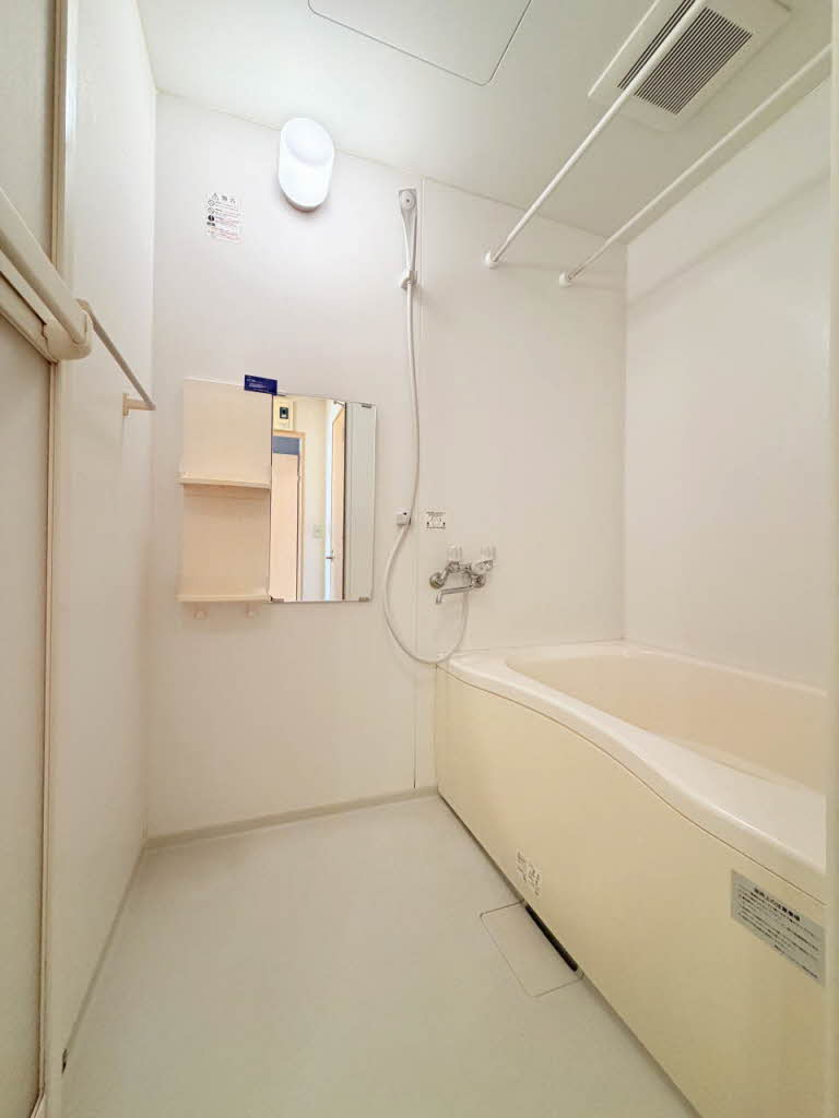 ユーチャリスＣ 103号-11