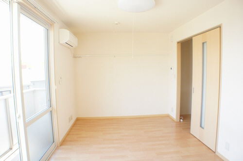 ユーチャリスＣ 201号-3