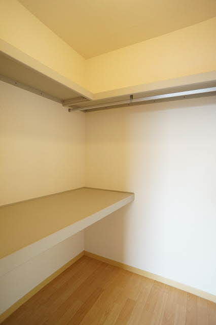 ユーチャリスＣ 205号-7