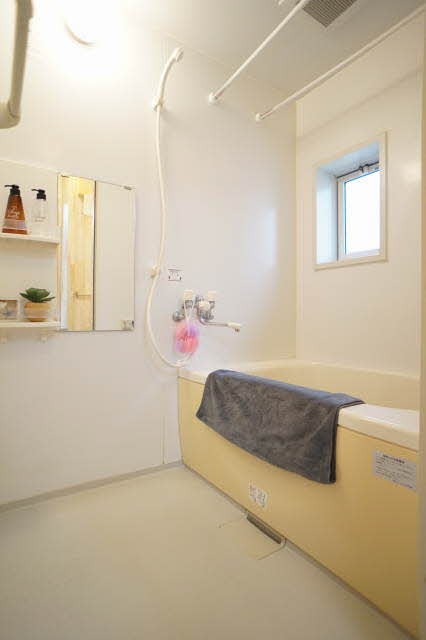 ユーチャリスＣ 205号-9