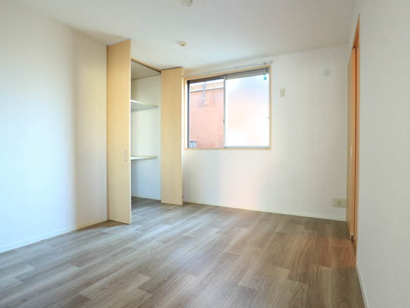 メゾン　ド　クレセール 202号-6