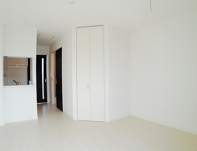ラフィネ 208号-3