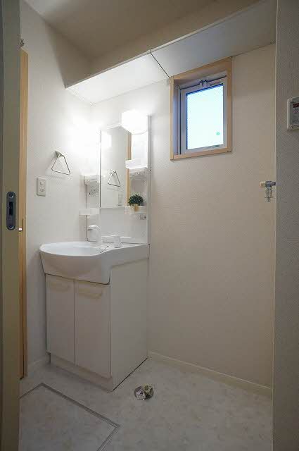 エスペランサ新子安 101号-4