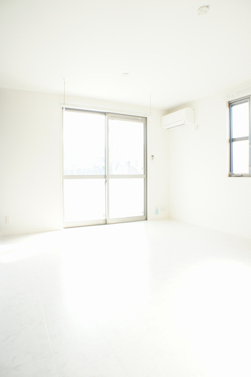 ヴィヴィアンA 201号-3