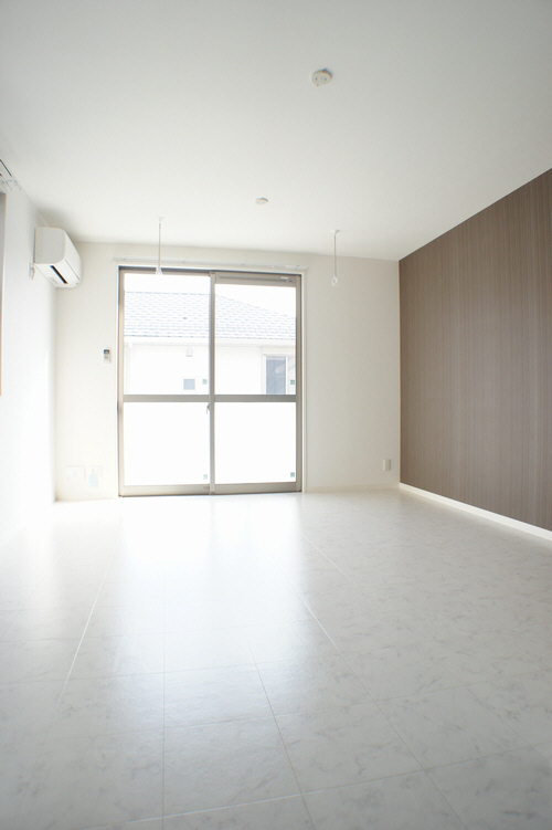 ヴィヴィアンA 202号-4