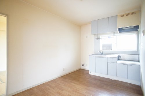 サンハイム下里見Ｂ 103号-2