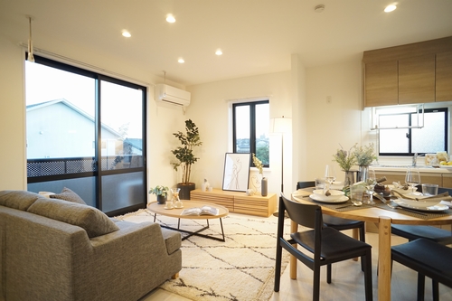 ヤマイチハイツ壱番館 203号-2