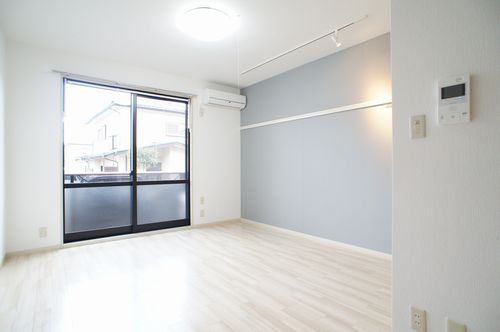 メゾン・ド・ソレイユ 102号-3