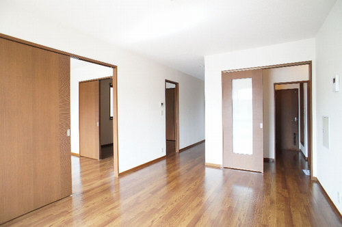 ケンジントンハウス 102号-4