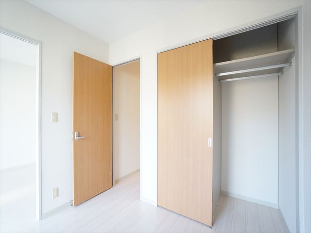 フラットマーシュⅢ 103号-5