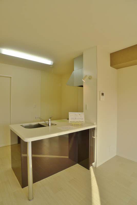 マーリエ　カハレ 102号-3