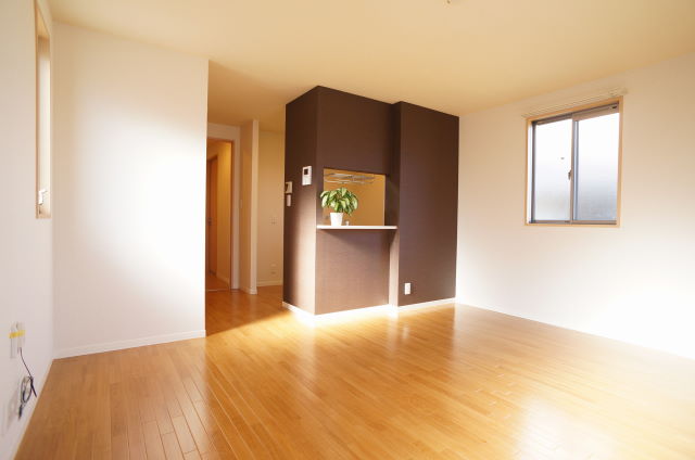 エルデシュタットＢ 101号-3