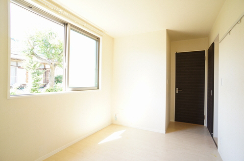 ヴィラ フローラ アイリス 101号-5