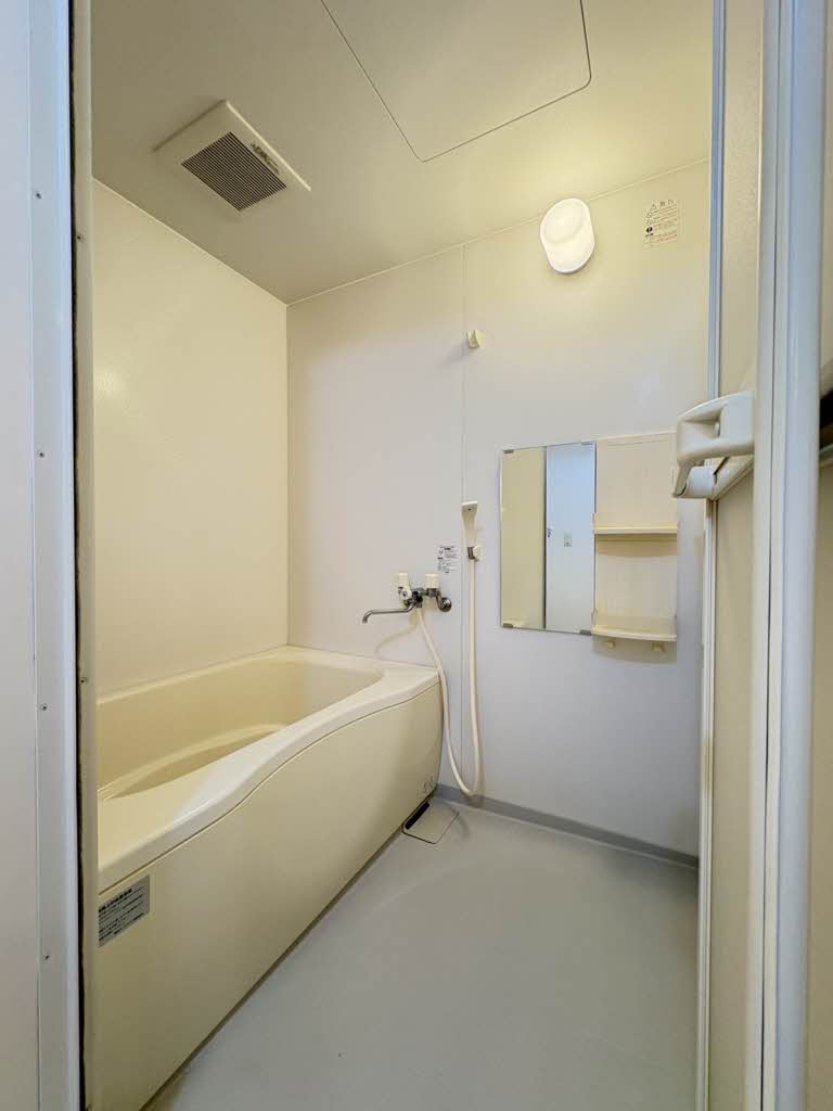 サルビアコート南希望が丘 102号-5