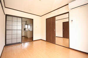 アーバンハイツ　横溝 203号-3