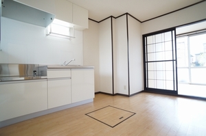 アーバン　富田　Ｃ 102号-2