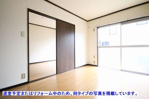 ドミール　スズキ 202号-3