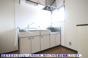 ドミール　スズキ 202号-7