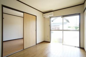 小山 コーポ 101号-2