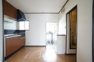 小山 コーポ 101号-5
