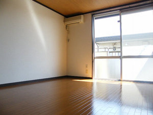 フォーブル 富田 C 201号-2