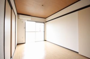 メゾンしろばらＢ 101号-4