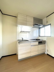 グリーン　ストリート 205号-2