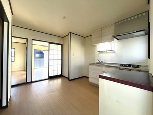 グリーン　ストリート 205号-4