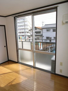 メゾン 中松 202号-2