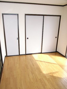 メゾン 中松 202号-3