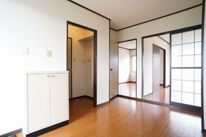 タウニー 細井 201号-7