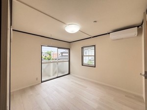 メゾンドネージュ 2号館 201号-8
