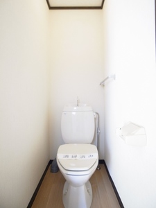 クラウン　エステート 201号-11