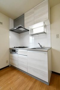 フレグランス 小玉 A 201号-2