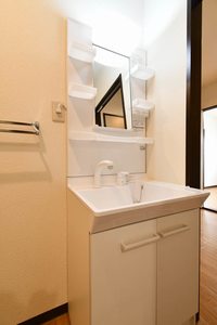 フレグランス 小玉 A 201号-4