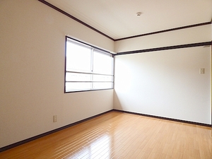 エレガンス　粕谷　Ｂ 201号-5