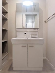 ハイネス旭 201号-8