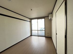 グリーンハイム　かねこ 105号-4