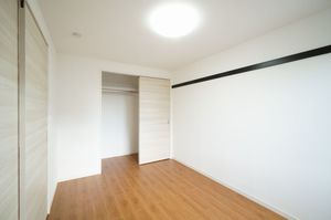 ファミール・メゾン 201号-7