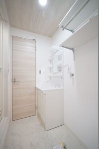 ファミール・メゾン 201号-10