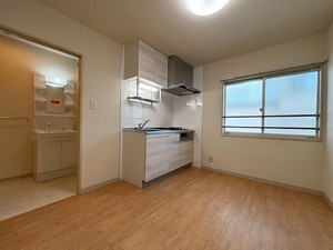 フレグランス サンエイ 202号-6