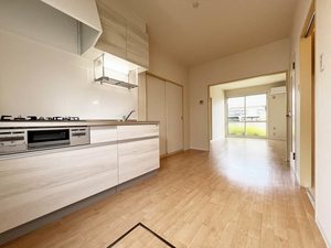 パークビレッヂ A 101号-2