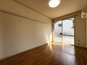 コスモ ハイツ 105号-2