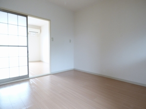 ドエルミハラＡ 201号-3