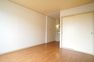 メゾン プレーリー Ⅱ 203号-4