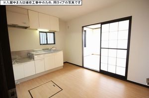 ハイツ　ぱせり　Ａ 101号-2